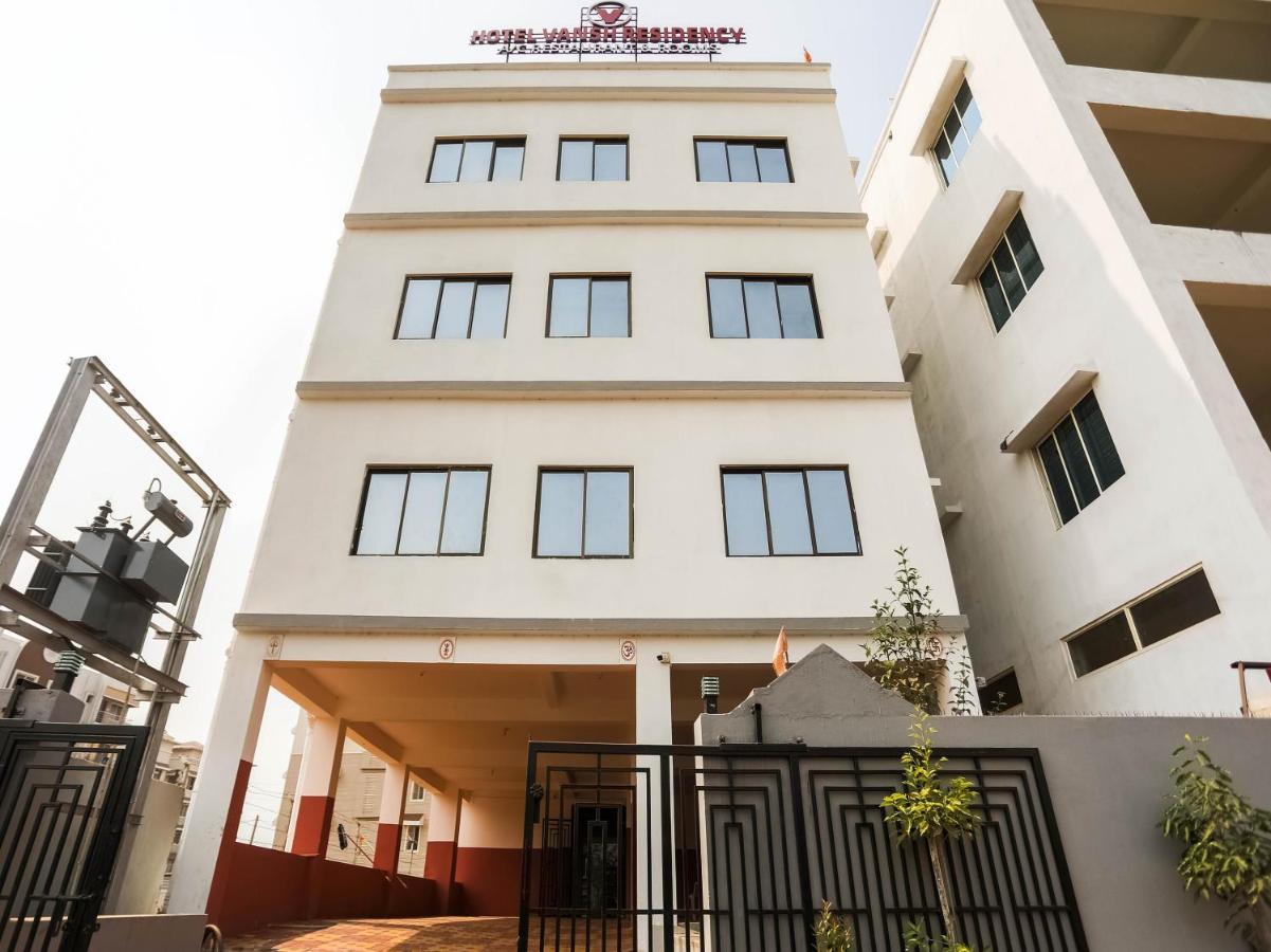 بوهفانيشفار Flagship 76560 Hotel Vanss المظهر الخارجي الصورة